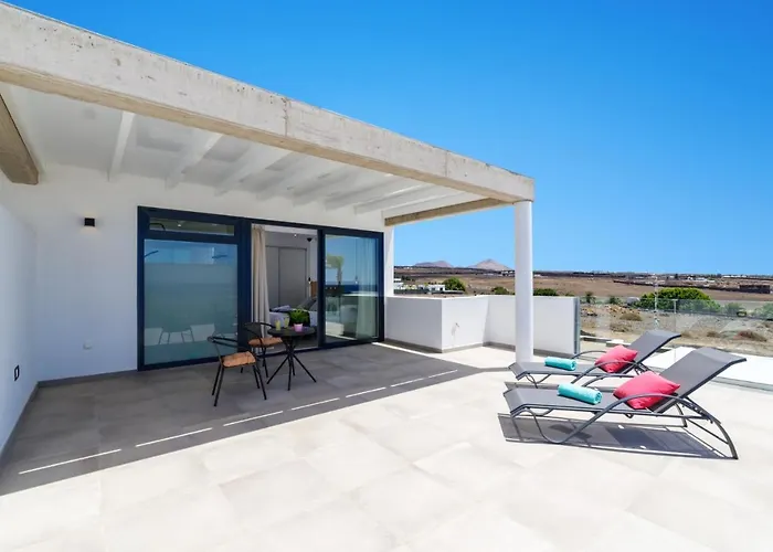 Delmeza By 卡列罗港