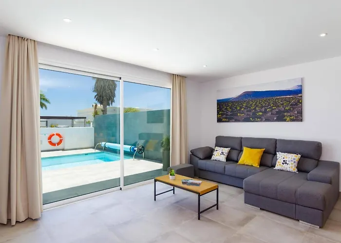 Delmeza By * 卡列罗港